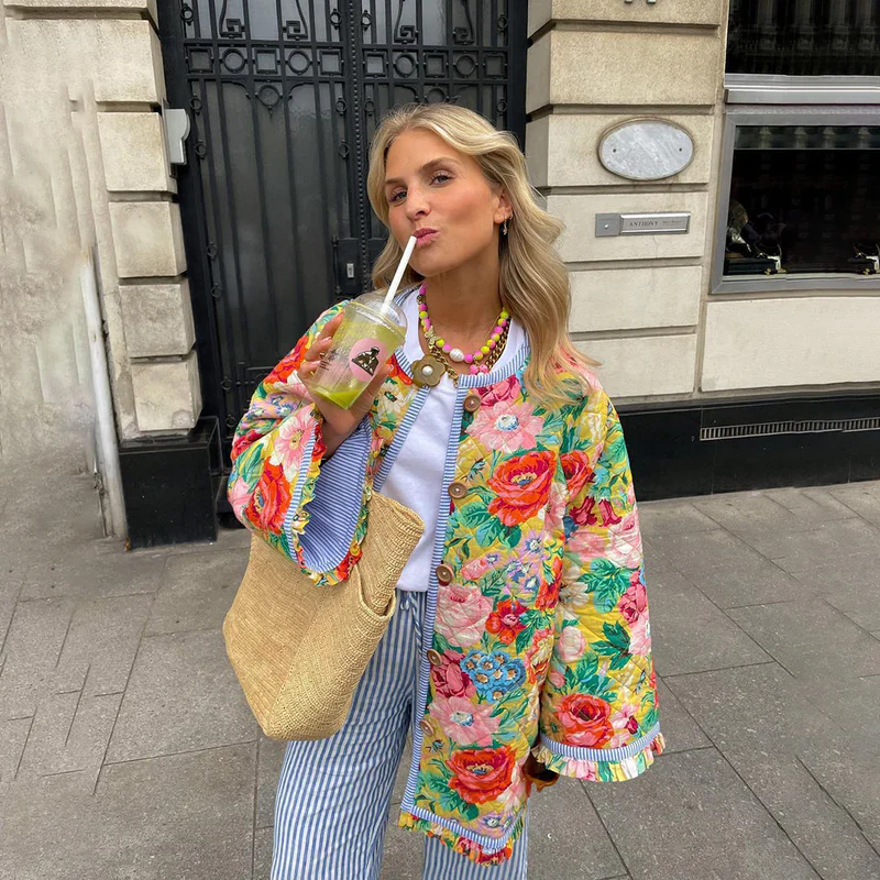 Floral Print Jacket Women – Quilted Floral Jacket with Soft Lining and Trendy Design - Image 3