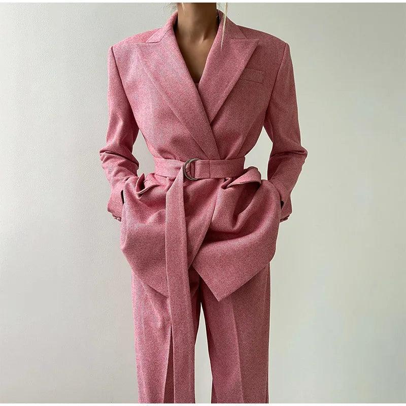 Women's Pantsuit – Elegant Tailored Fit, Luxurious Fabric for Work & Parties - Image 10