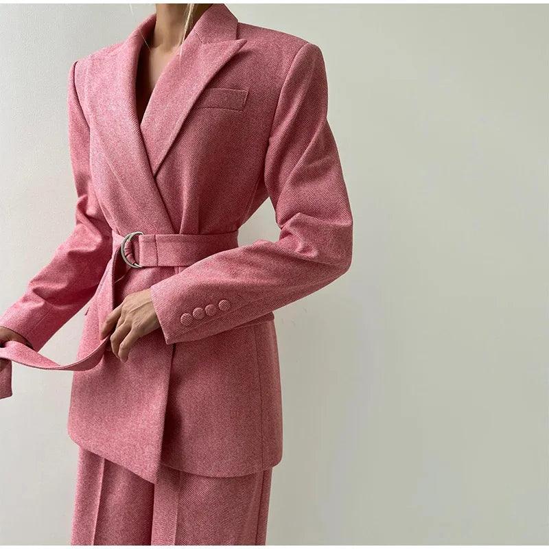 Women's Pantsuit – Elegant Tailored Fit, Luxurious Fabric for Work & Parties - Image 9